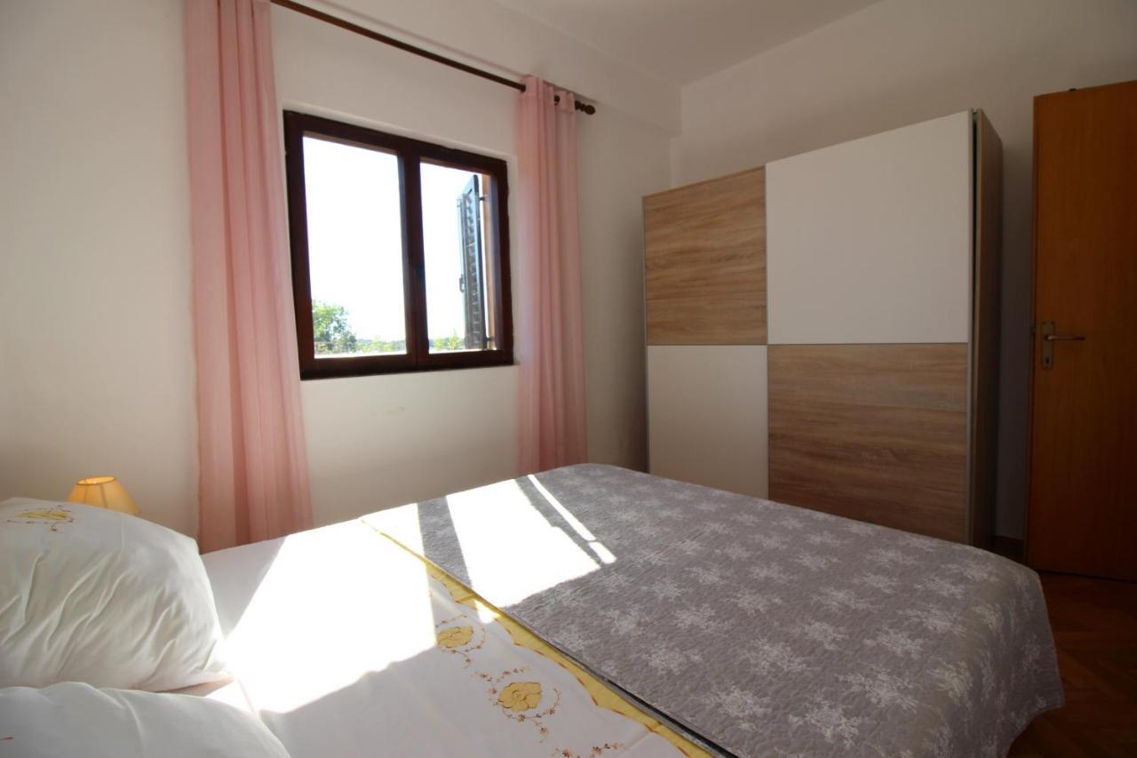 Apartment Liliana Near Beach Poreč Exterior foto